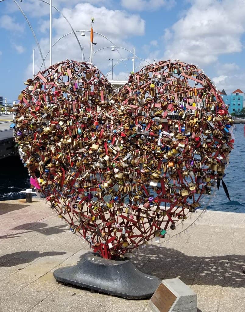 Lock Heart in Curacao