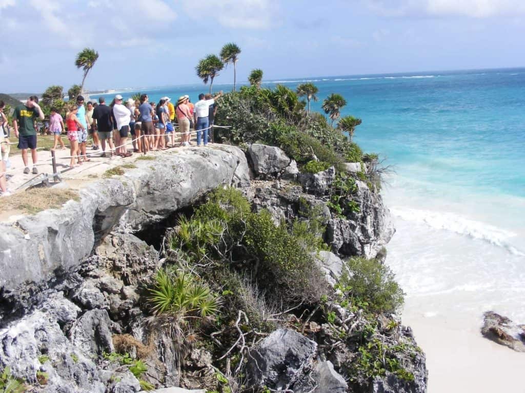 Cruise ship tour at Tulum Ruins