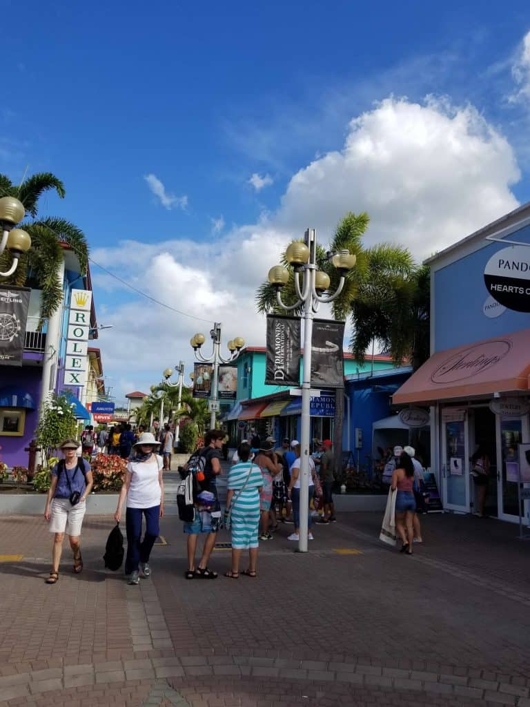 Shopping in Curacao